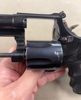 Smith & Wesson 586 .357 Mag - excellent - 9 of 10