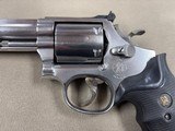 Smith & Wesson 686-2 .357 Mag Revolver - excellent - 2 of 10