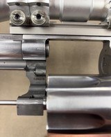 Smith & Wesson 460VXR 2-6 Simmons EER scope - excellent - 5 of 6