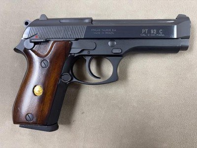 Taurus PT92 Compact 9mm - Excellent! - Image 2 of 5