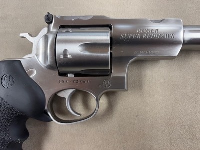 Ruger Super Redhawk . 44 Magnum 9 1/2
