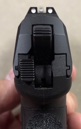 Heckler & Koch P2000SK 40 S&W w/ Crimson Trace Laser - Like New! - Image 6 of 7