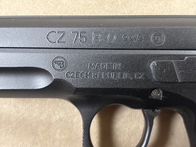 CZ 75B OMEGA 9mm - Excellent! - Image 4 of 8