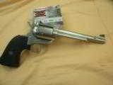 Freedom Arms Revolver
.475 Linebaugh
71/2 Inch Ported Barrel
New in the Box - 2 of 3