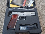 Sig Sauer P220R5 Stainless Elite 10mm - 1 of 7