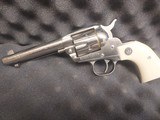 LIKE NEW, RUGER NEW MODEL “SINGLE SIX” REVOLVER, MODEL 06512, 32 H&R MAGNUM - 1 of 9