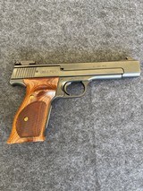 Smith and Wesson model 41 5.5”. .22lr - Image 1 of 10
