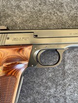 Smith and Wesson model 41 5.5”. .22lr - Image 2 of 10
