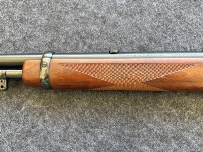 Winchester Model 9422M .22magnum - Image 9 of 12