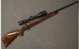 Weatherby Mark V .340 Wby Mag - 1 of 7
