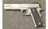 Kimber Stainless Target II .45 auto - 2 of 2