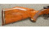 Weatherby MarkV .300 WBY - 3 of 7