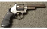 Smith and Wesson 657-3 in .41 Magnum - 1 of 2