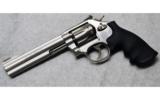 Smith and Wesson 617-6 in .22 LR - 1 of 2