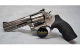 Smith and Wesson 686-6 in .357 Magnum - 1 of 2