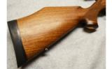 Weatherby Mark V in .300 Wby Mag - 2 of 7