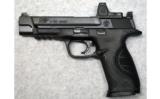 Smith & Wesson ~ M&P9 PRO SERIES ~ 9mm luger - 2 of 3