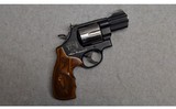 Smith & Wesson ~ 329PD ~ .44 Magnum - 1 of 2