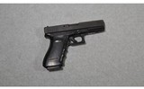 Glock ~ Model 21 ~ .45 Auto - 1 of 2