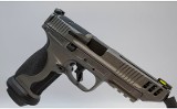 Smith & Wesson M&P 9 9MM - 1 of 4