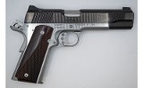 KIMBER ~ CUSTOM II ~ .45 ACP - 3 of 3