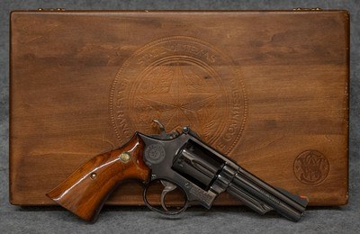 Smith & Wesson 19-3 .357 Magnum