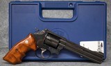 Smith & Wesson 16-4 .32 Magnum - 2 of 4