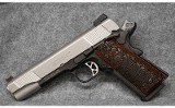 Smith & Wesson SW1911 .45 Auto - 5 of 5 Smith & Wesson SW1911 .45 Auto - 5 of 5