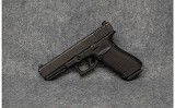 Glock 21 Gen 4 .45 Auto - 3 of 3