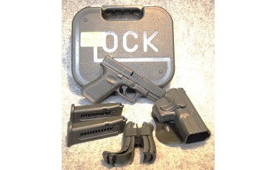 Glock ~ 44 ~ .22 LR - Image 4 of 4