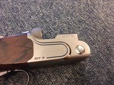 Beretta DT-11 12ga. 32