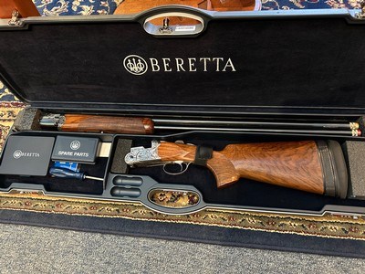 Beretta DT 11L Lusso Grade 12ga. 32” Sporting Clays gun