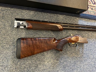 Browning825 12ga. 32