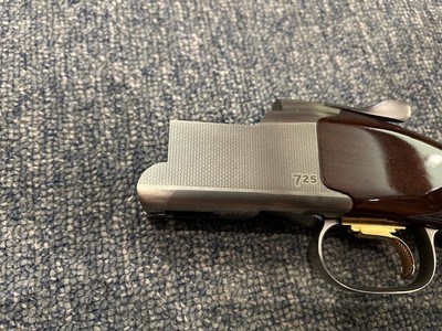 Browning 725 12ga. 32
