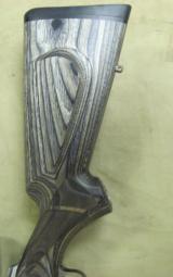 Sako 85L Kodiak .375 H&H Mag with a Leica ER 2.5-10x42 Scope in as new condition - 10 of 15