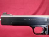 Smith & Wesson Model 41 Original Box and Paperwork 5 1/2 In Barrel Excellent Condition - 5 of 12