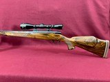 Weatherby Mark V 257 W.M. Leupold Scope Beautiful Wood - 1 of 15