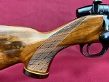 Weatherby Mark V 257 W.M. Leupold Scope Beautiful Wood - 5 of 15