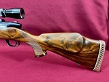 Weatherby Mark V 257 W.M. Leupold Scope Beautiful Wood - 3 of 15
