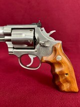 S&W 686 No Dash Silhouette 357 Mag Combat Grips 6 Inch Barrel - 5 of 14