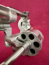 S&W 686 No Dash Silhouette 357 Mag Combat Grips 6 Inch Barrel - 8 of 14