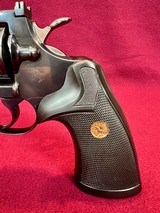 Colt Python 357 Magnum 6 Inch Barrel Excellent Condition - 7 of 13