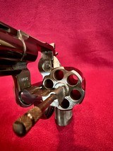 Colt Python 357 Magnum 6 Inch Barrel Excellent Condition - 8 of 13