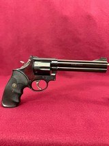 Smith & Wesson Model 586 No Dash with 6 Inch Barrel - 2 of 12