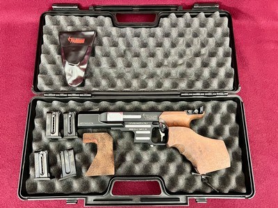 Pardini Model SP Bullseye in 22 L.R. -2013