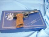 Smith & Wesson Model 41 Pistol - 14 of 14