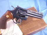 Colt Python 4" Barrel Mint Royal Blue 1969 - 5 of 15