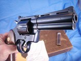 Colt Python 4" Barrel Mint Royal Blue 1969 - 7 of 15