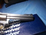Smith & Wesson Model 686-4 Silhouette .357 Mag. w/6" Barrel NIB - 5 of 13