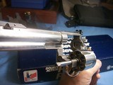 Smith & Wesson Model 686-4 Silhouette .357 Mag. w/6" Barrel NIB - 10 of 13